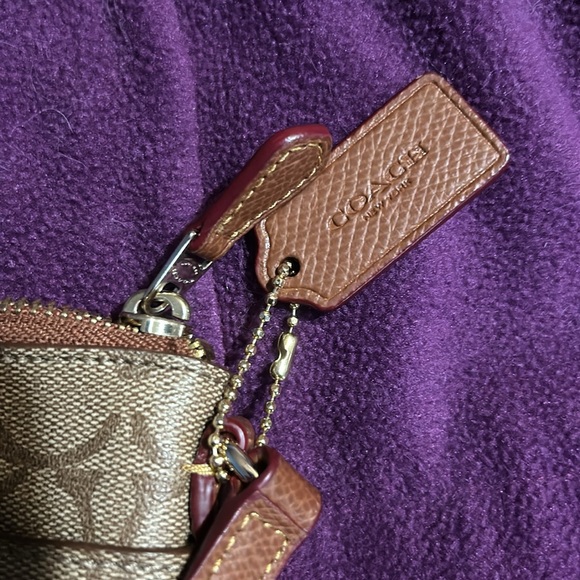 Coach Purse - EUC - Picture 5 of 5
